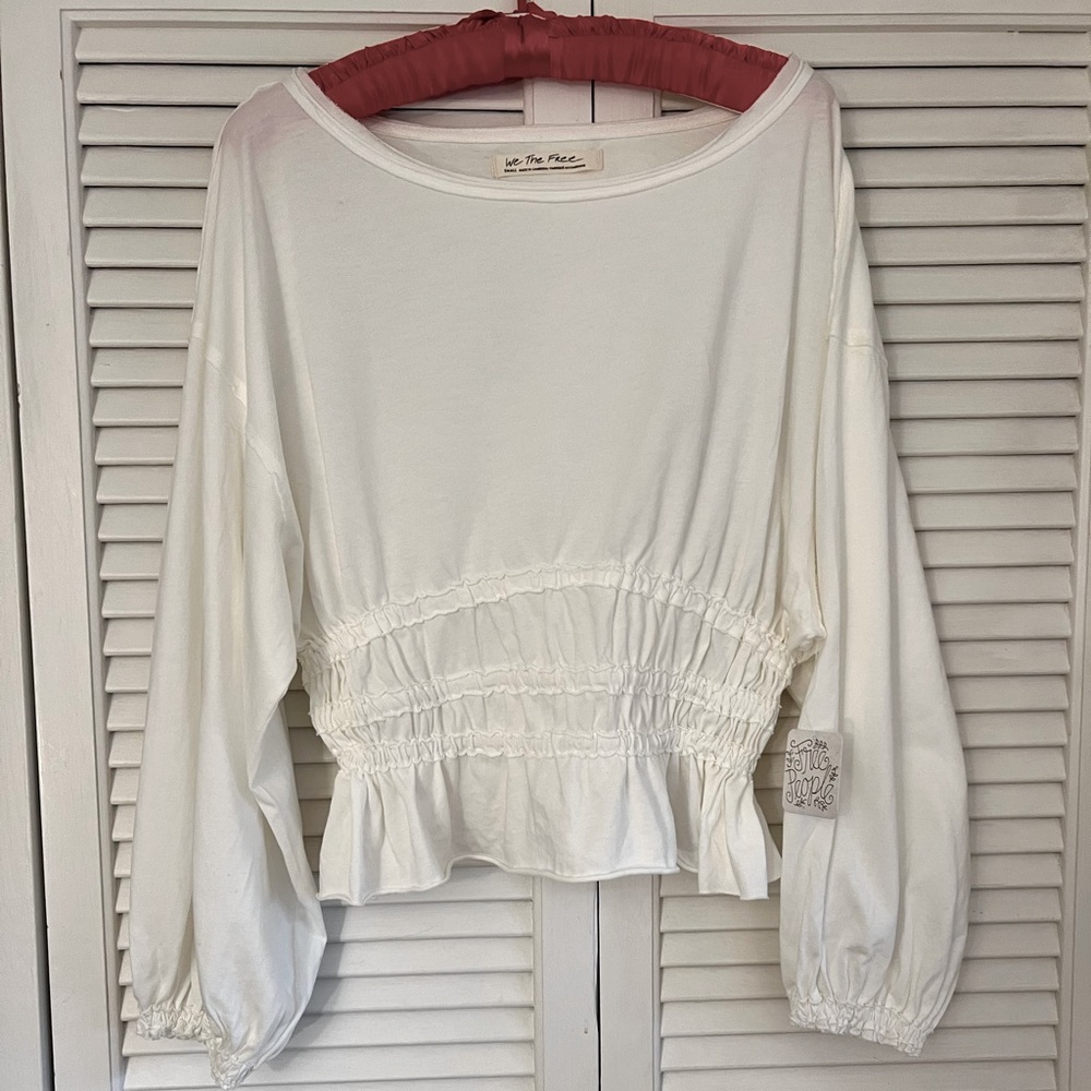 NWT Free the People white cotton peasant style blouse. Size small